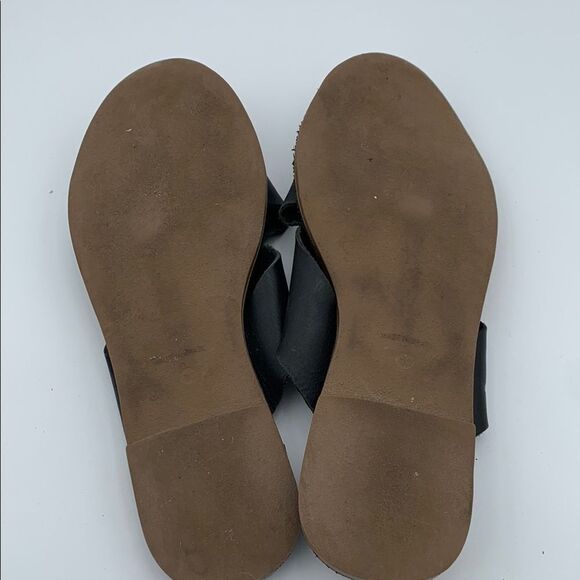 Madewell Black Leather Women's slip on cross over Sandals size 10 - Picture 9 of 10